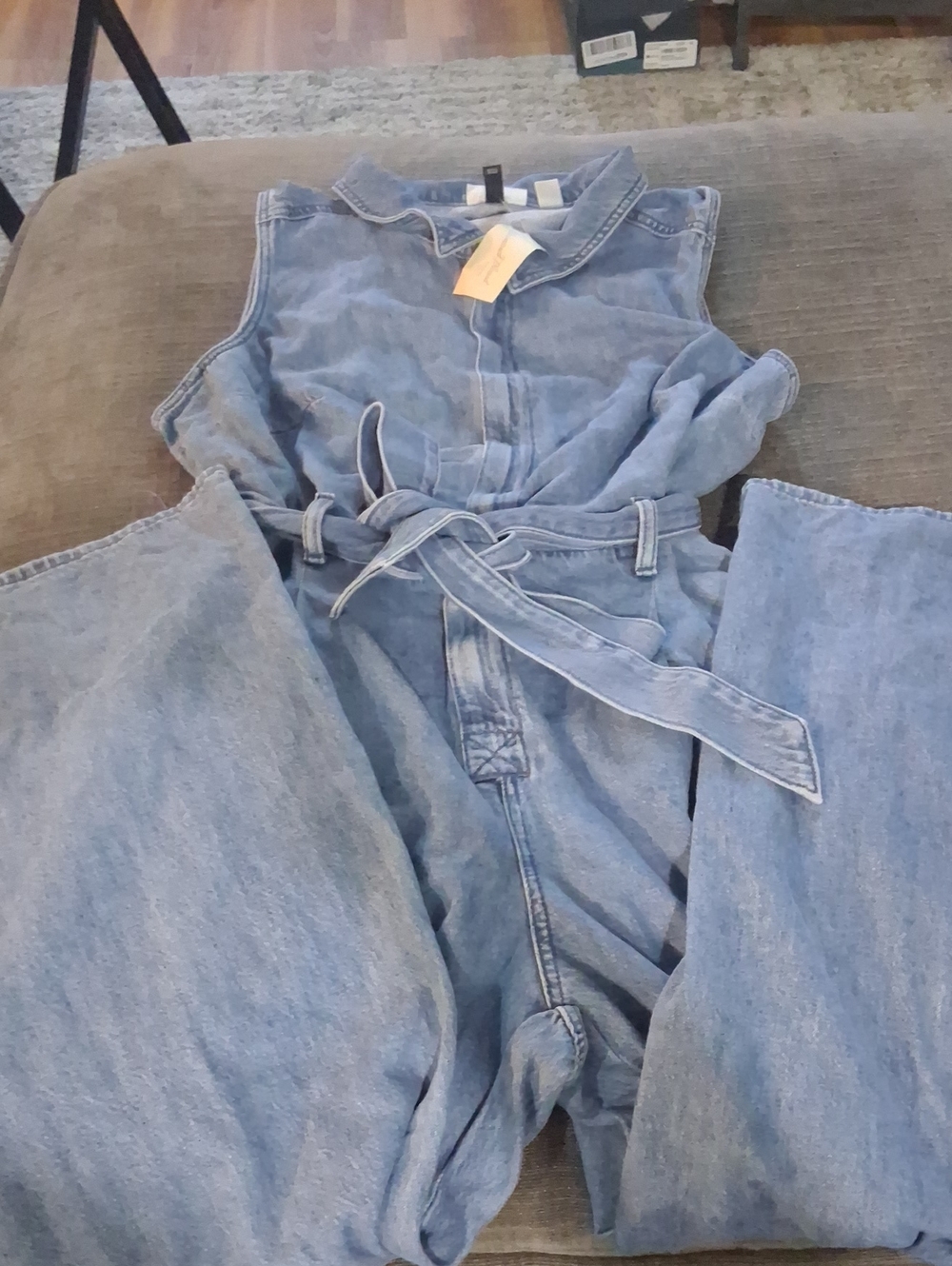 NWT Universal Thread Light Blue Denim Sleeveless Utility Jumpsuit Size 18 Plus - Picture 6 of 8